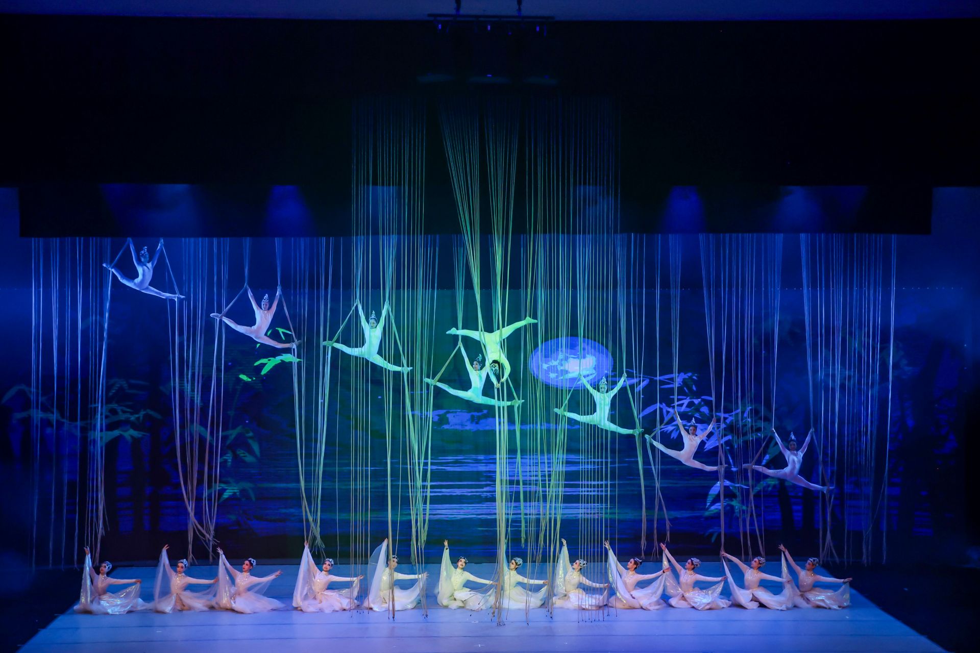 第三屆粵港澳大灣區(qū)雜技藝術周圓滿落幕 以藝術為橋，共繪灣區(qū)文化新篇